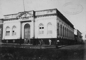biblioteca pública antes